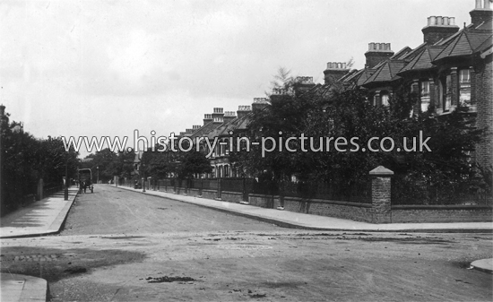 Vicarage Road, Leyton, London. c.1909.